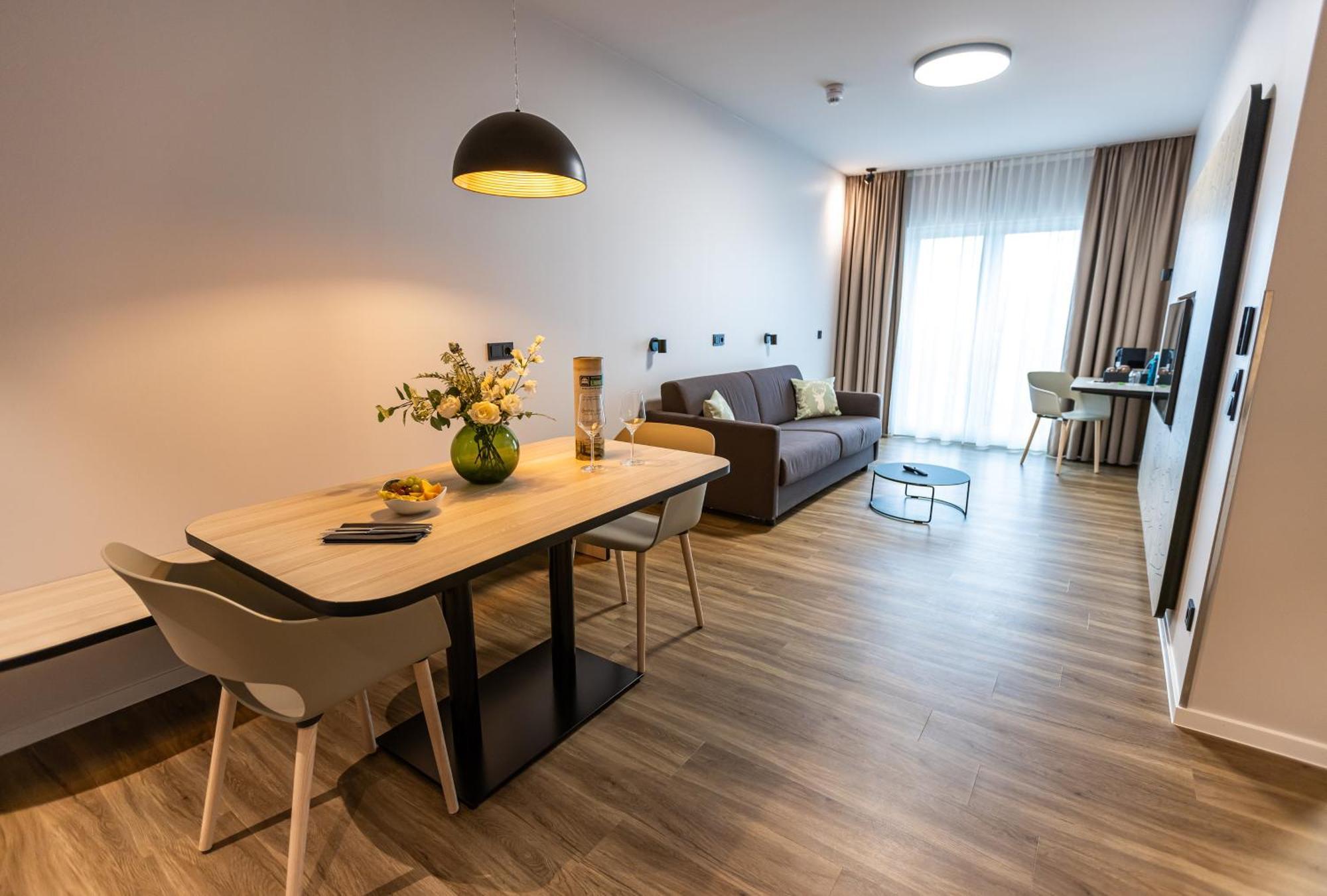 Platzhirsch Living Hotel Келстербах Екстериор снимка