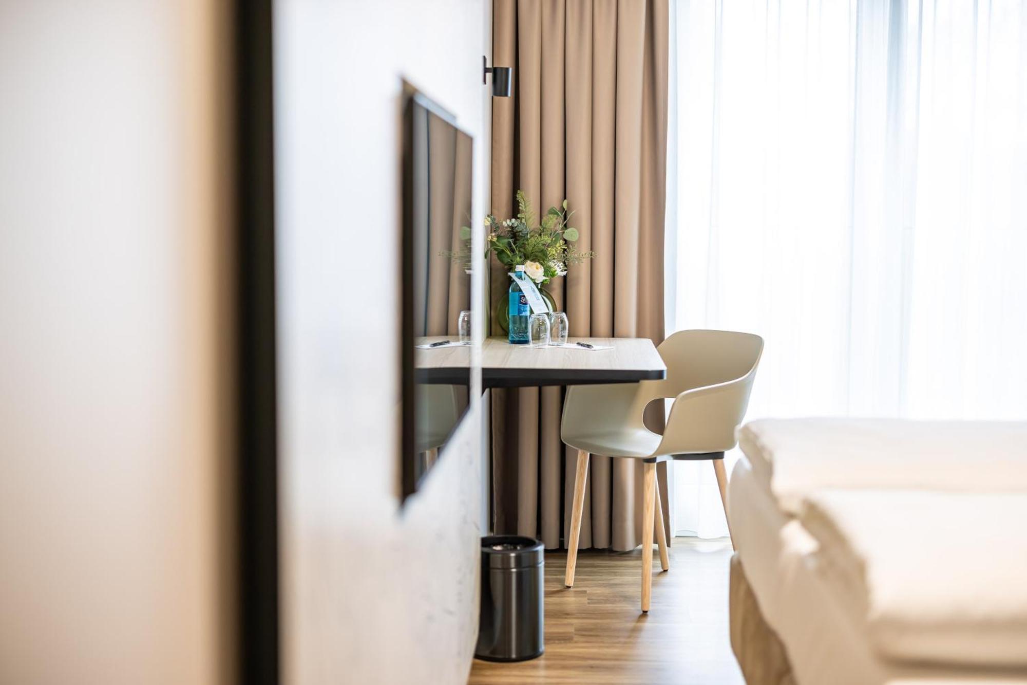Platzhirsch Living Hotel Келстербах Екстериор снимка